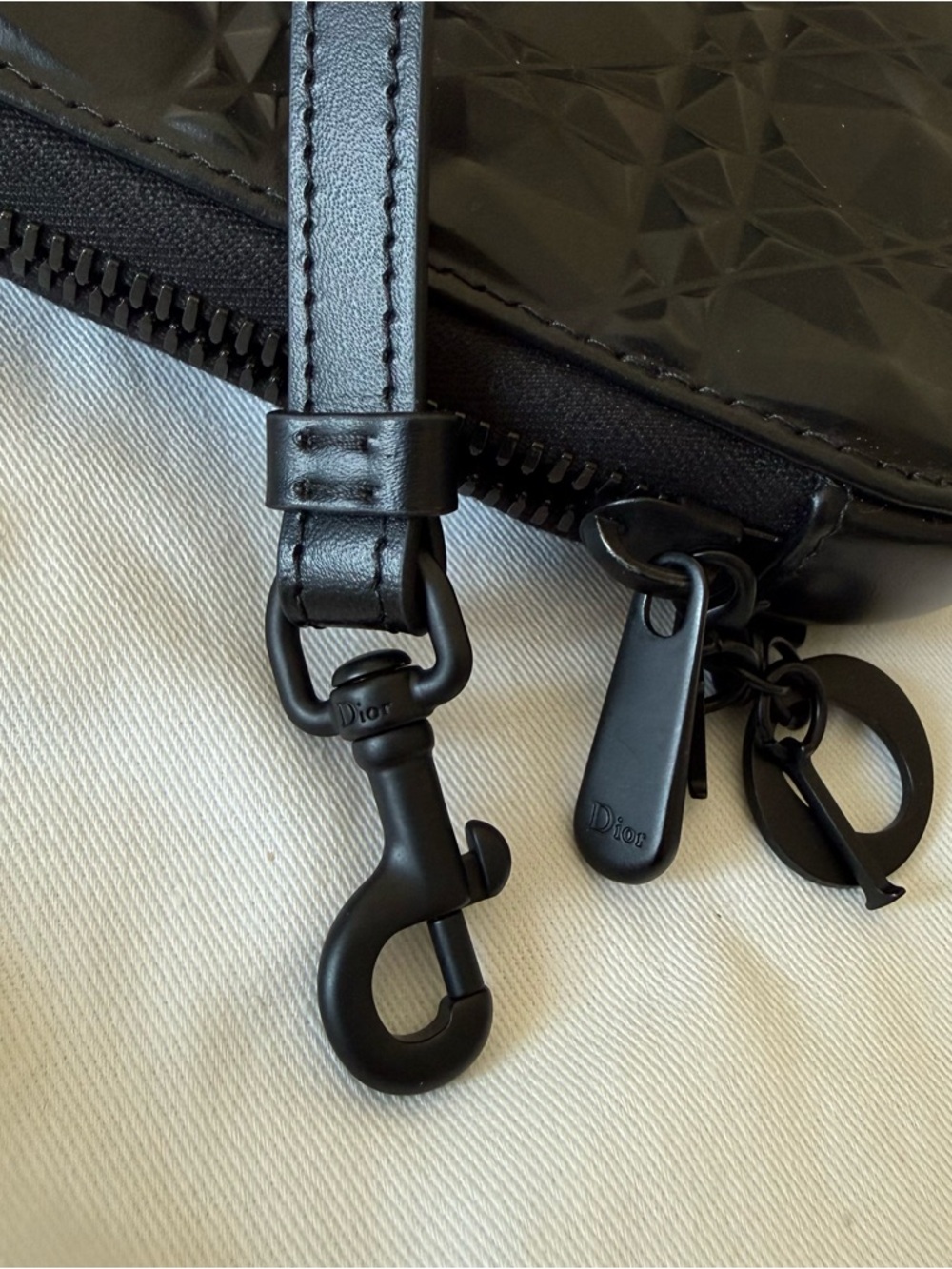 Lady Dior Call’In Dior Phone Holder - Picture 10 of 13